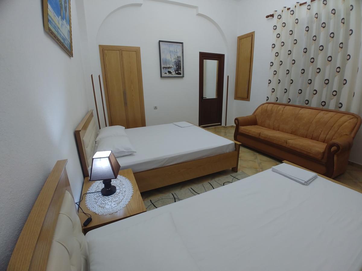 Casa de hóspedes Urat Gjirokastër